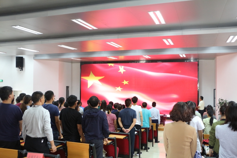 奏唱国歌.JPG 奏唱国歌.JPG