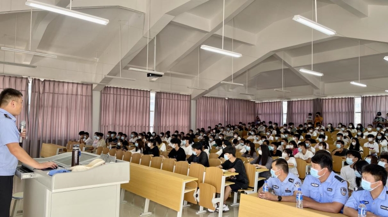 图片2.jpg 图片2.jpg