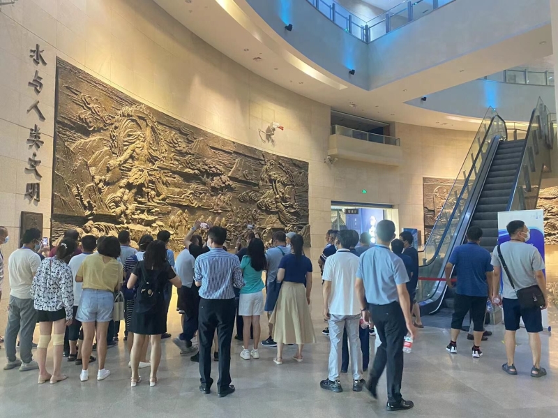 图片5.jpg 图片5.jpg